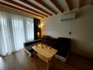 Sowi Kąt - Domki z Baliami oraz Tradycyjne