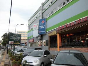 Whiz Hotel Cikini Jakarta