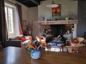 B&B / Chambres d'hotes Au Chateau Juillac : photos des chambres