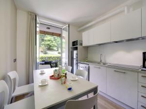 Apartment Fon 105 by Interhome