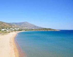 Vacation House by the Beach Andros Greece