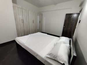 Royal Wings Apartments