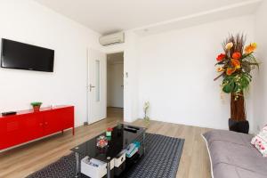 Appartements SuperCannes Center - Parking - Spacieux 70 Metres - Clim - Wifi : photos des chambres