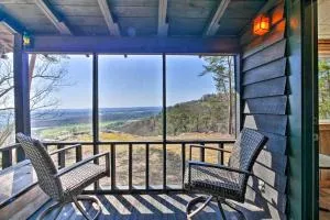 Secluded Ridgetop Hideaway with Valley Views! - Mentone