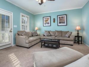 Five Bedroom House room in Sunset Island - 14 Corner Store
