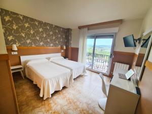 Superior Double or Twin Room with Terrace room in Hotel Ría de Suances