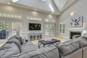 Salt Pond - 708 Fox Tail - Sea Del Estates