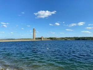 Les pieds dans l eau - 塞尔方丹