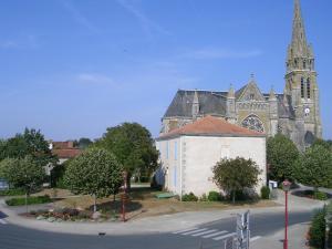 Maisons de vacances Recently renovated holiday house in the heart of a small French town : photos des chambres