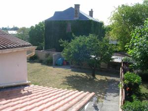 Maisons de vacances Recently renovated holiday house in the heart of a small French town : photos des chambres