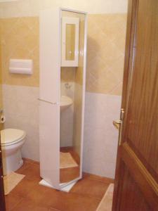 Modern 1 bed apartment sleep 3 sea view only 700mt from sea