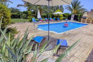 Marlin Beach Front Luxury Villa - 4 Bedrooms