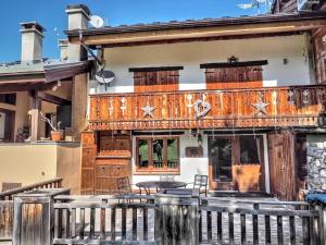 Chalets Chalet Soleil : photos des chambres