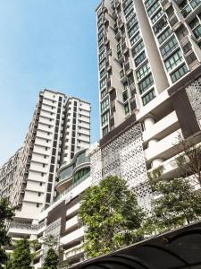 H20 Residence Ara Damansara by Airhost
