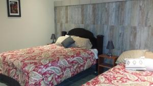 Top of the Mountain, new American owned Gated modern Lodge