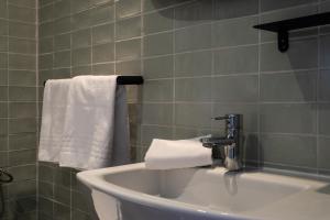 Hotels Boutique Hotel Azur : photos des chambres