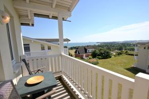 mit Meerblick und Balkon, gratis Nutzung vom AHOI Erlebnisbad und Sauna in Sellin - Meeresblick FeWo 50