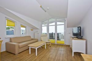 mit Meerblick und Balkon, gratis Nutzung vom AHOI Erlebnisbad und Sauna in Sellin - Meeresblick FeWo 16