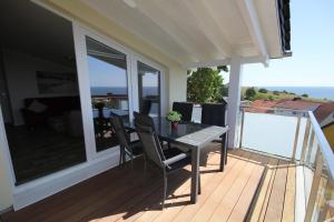 mit Meerblick und Balkon, gratis Nutzung vom AHOI Erlebnisbad und Sauna in Sellin - Meeresblick FeWo 66