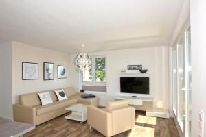 mit Meerblick und Balkon, gratis Nutzung vom AHOI Erlebnisbad und Sauna in Sellin - Meeresblick FeWo 64