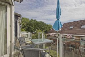 nur 100 m zum Strand, FeWo mit Balkon und eigener Sauna - App Eldena FeWo 09