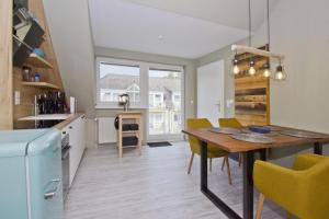 nur 100 m zum Strand, FeWo mit Balkon und eigener Sauna - App Eldena FeWo 09