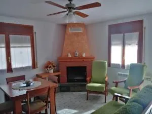 Apartamento Rural Casa Paco con Jacuzzi exterior y barbacoa - Usana