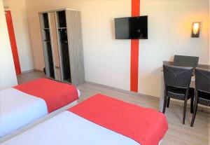 Hotels Comfort Hotel Dijon Sud - 21600 LONGVIC : photos des chambres