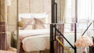 Appartements Luxury 3 bedroom Loft in Heritage Building - LE MARAIS : photos des chambres