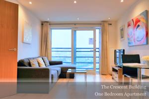 One-Bedroom Apartment room in Gunwharf Quays Apartments