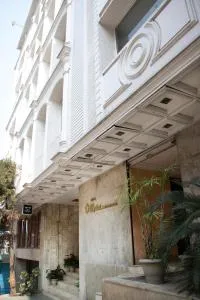 Alpine Continental - 乞拉朋齐