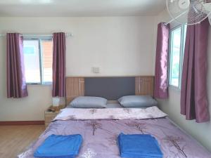 Stay Ban Posai with Pool