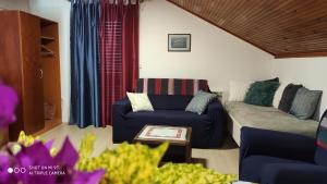 Two-Bedroom Apartment with Balcony and Sea View room in Apartments by the sea Plat Dubrovnik - 2136