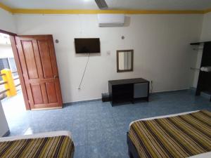 Posada Antonia Bacalar