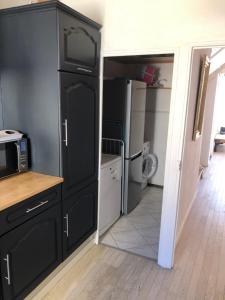 Duplex La Ciotat - superbe 85 m2 - 6 pers - 3 chambres - Climatisation - Vue mer et proche du vieux port La Ciotat