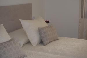 La Caparina, apartamento con piscina a 3 km de la playa VUT-2377-AS