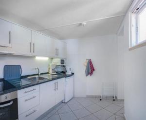 Stylish 1 bedroom garden apartment