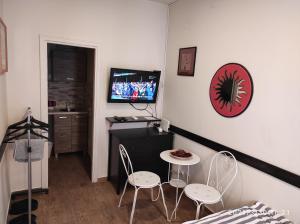 Retro Mini Apartment