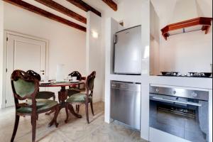 Venice traditional home with terrace