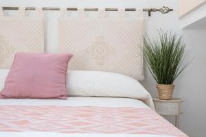 ⭑ ⭑ ⭑ ⭑ ⭑ Jewel on the seafront promenade img11