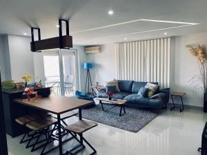 Aqua Blue Lakeview Apartment Ohrid