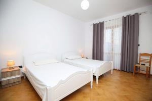 Valona Apartment