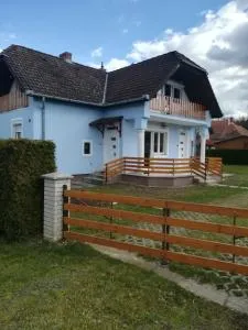 Szekrény Apartman - Iklódbördőce