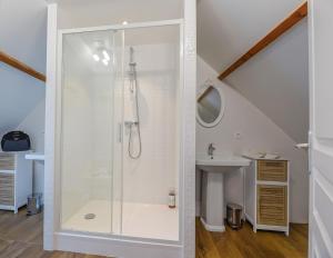 Maisons de vacances Les Maisons de Maje - La Home45 : photos des chambres