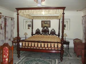 Hotel Pushkar Palace