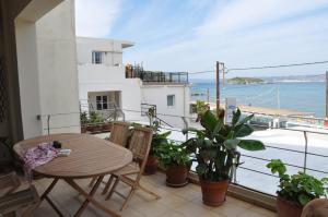Villa Castellina & Emmanouela holiday apartment Chania Greece