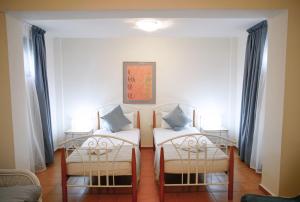 Villa Castellina & Emmanouela holiday apartment Chania Greece