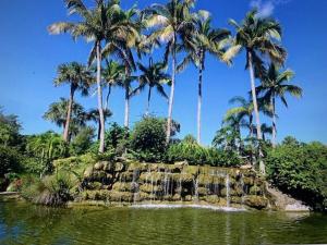 Harbor Towers Yacht and Racquet Club on Siesta Key