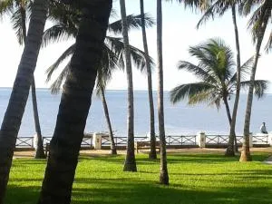 Plaza Beach Hotel - Bamburi