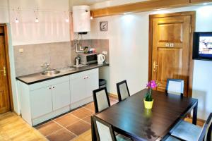 Hostel Bailando Wroclawska 25